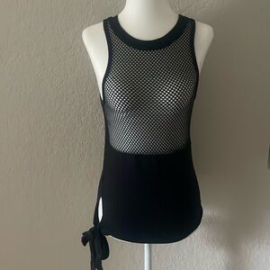 Bombshell sports wear meat tank can wear front or back 🌶️